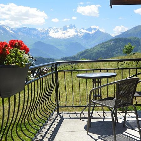 Le Petit Chalet-Leard Jarrier Exterior photo